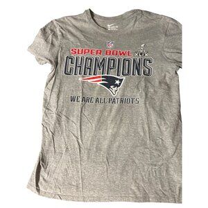 Nike Super Bowl XLIX New England Patriots Champions T Shirt Athletic Cut Sz L
